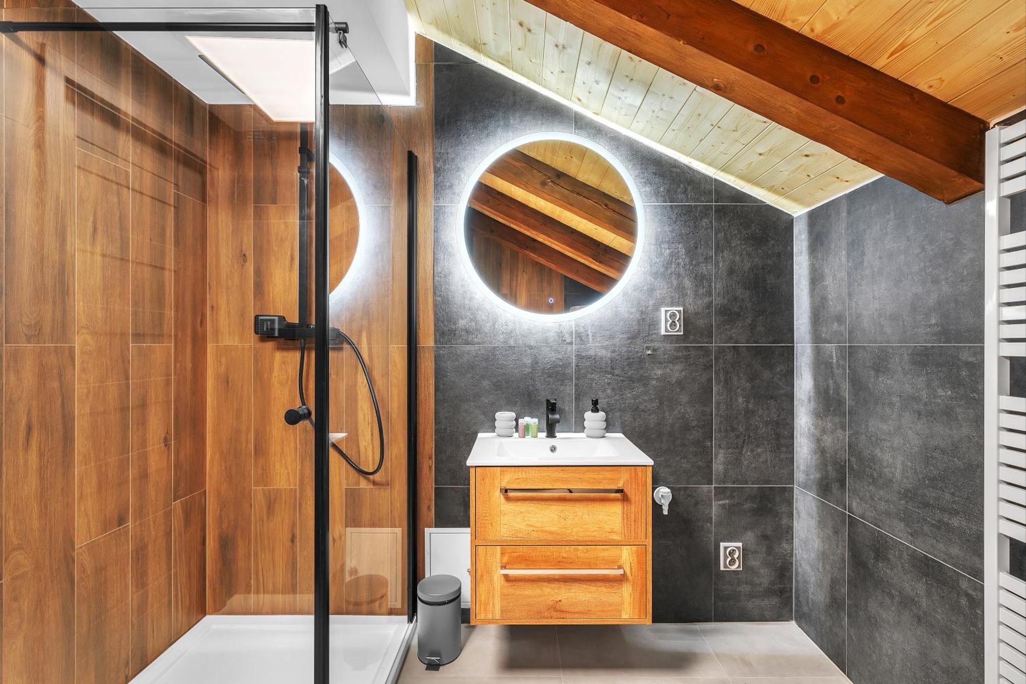 Hotel U Krale Jiriho Stráž pod Ralskem Esterno foto