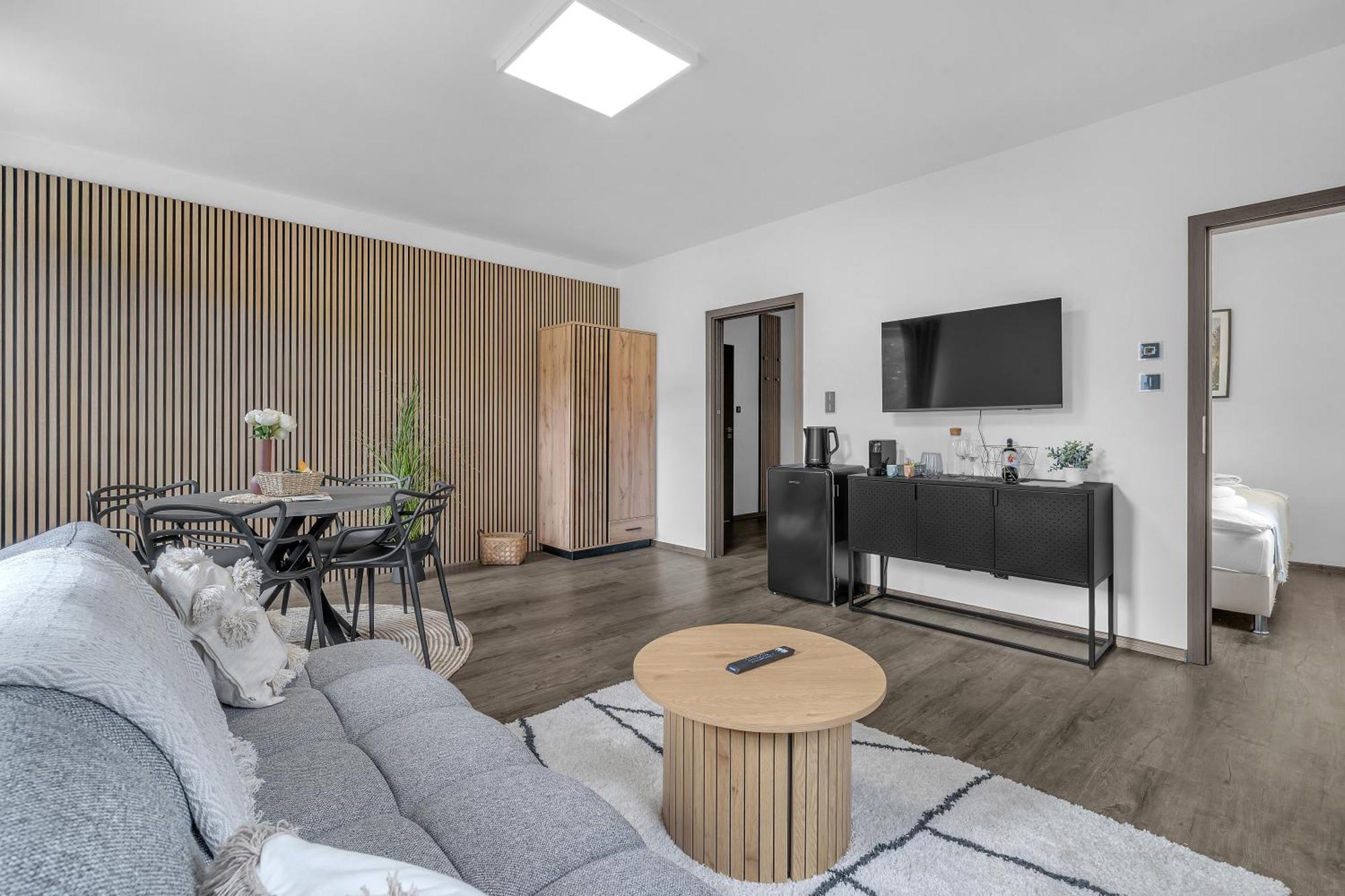 Hotel U Krale Jiriho Stráž pod Ralskem Esterno foto