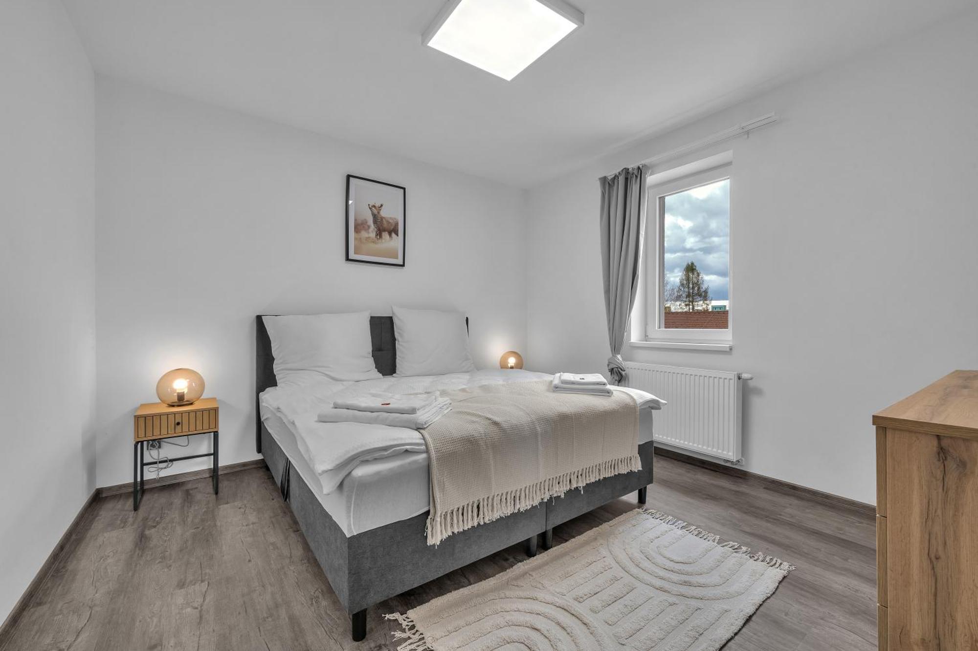 Hotel U Krale Jiriho Stráž pod Ralskem Esterno foto