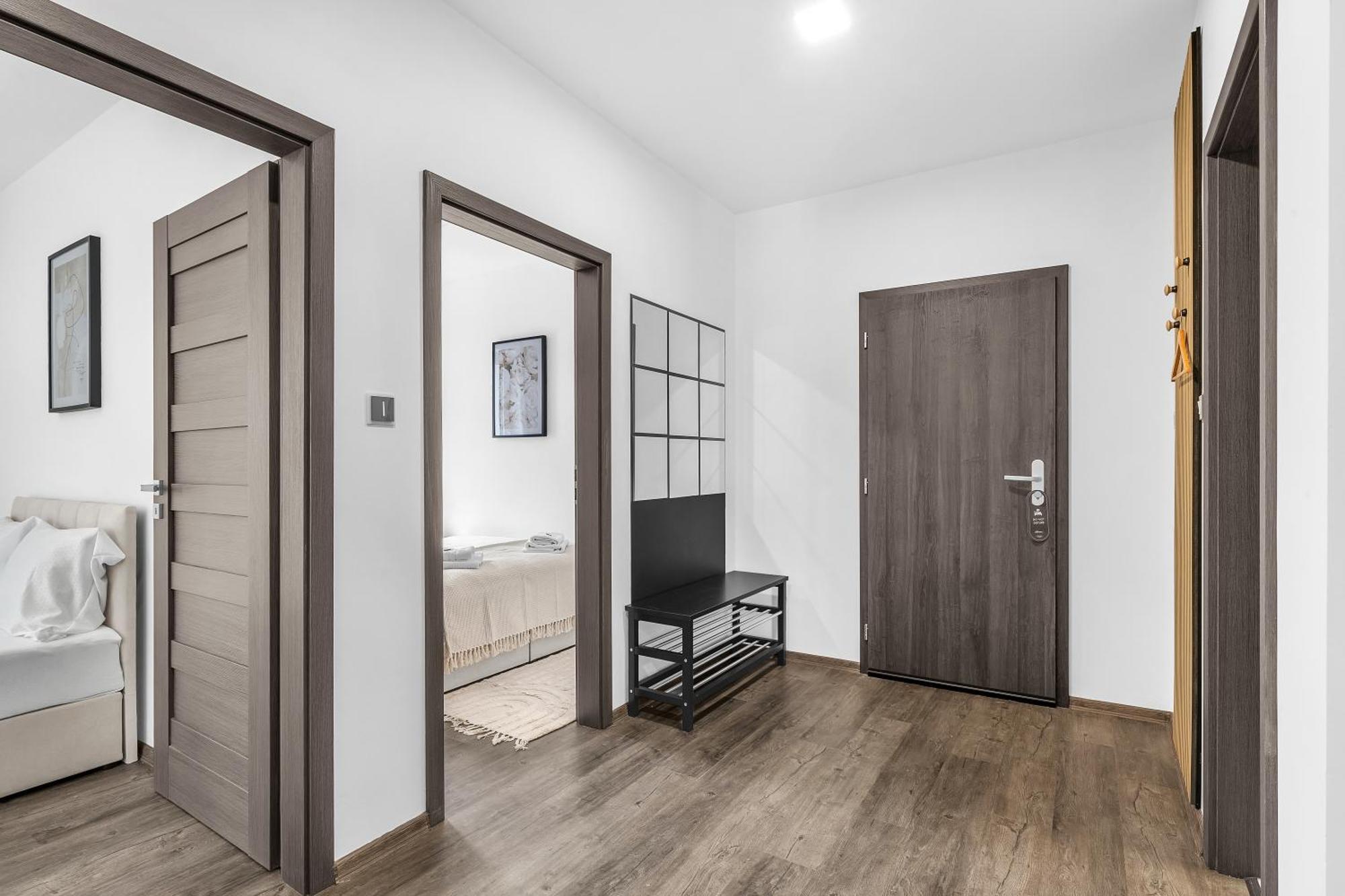 Hotel U Krale Jiriho Stráž pod Ralskem Esterno foto